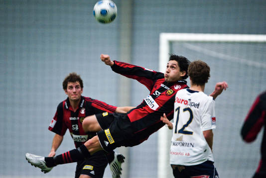 Pablo Pinones Arce, Brommapojkarna