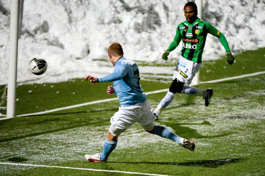 Daniel Larsson, MFF i ett kanon läge som han missar