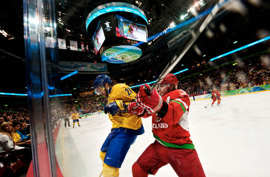 Andrei Karev, Vitryssland, och Peter Forsberg, Sverige.