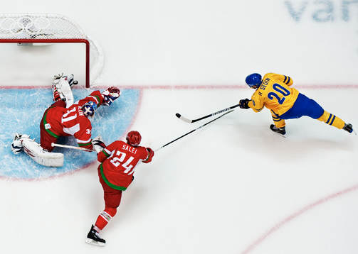 Henrik Sedin, Sverige, stolpe