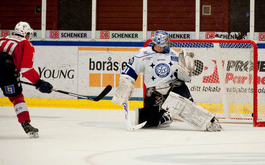 Henrik Björklund, Borås. Tom Lawson, målvakt Leksand