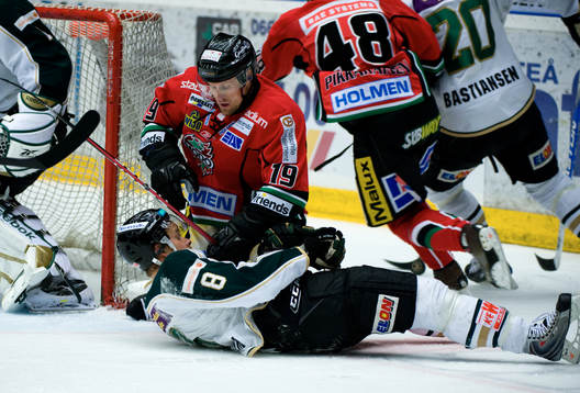 Markus Näslund, Modo och Sanny Lindström, Färjestad