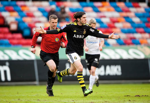 Bojan Djordjic, AIK slår ut med armarna