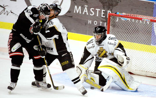 Jan Urbas, Malmö. Fredrik Holmgren, målvakt, AIK