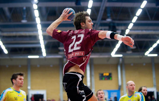 Sebastian Lindell, Lugi