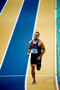 Bryan Clay, USA vinner guld