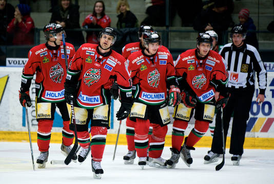 Markus Näslund, Modo