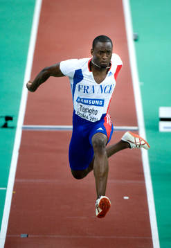 Teddy Tamgho, Frankrike. 17.90 m. (världsrekord)