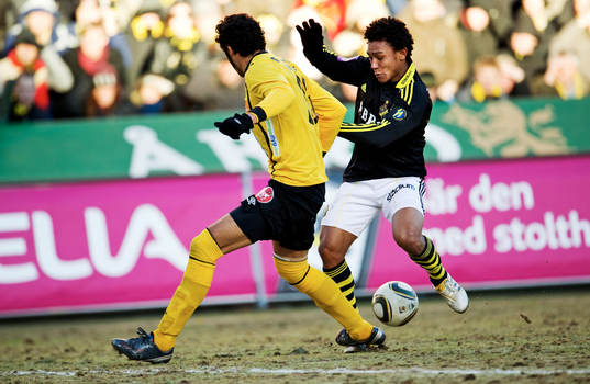 Juan Robledo, Mjällby och Antônio Flávio, AIK