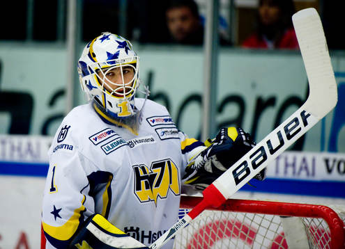 Stefan Liv, Målvakt HV71