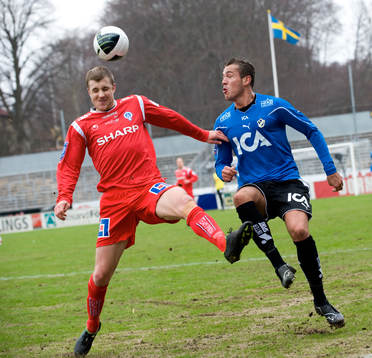 Emir Kujovic, Halmstad och Daniel Hallingström, Åtvidaberg