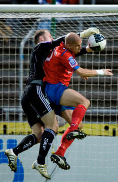 Målskytten Mattias Lindström oroar Kim Christensen