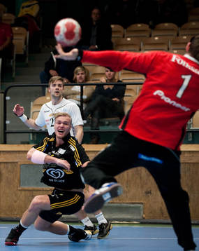 Andreas Ungesson, Sävehof. Mikael Åström, målvakt