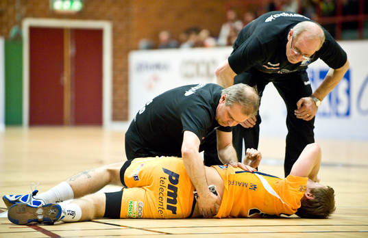 Skada, Anders Rosenqvist, massör och Ingvar Edvardsson,