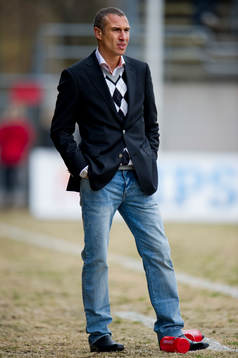 Henrik Larsson tränare