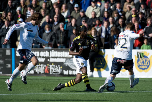 Martin Kayongo-Mutumba, AIK mot Daniel Bernhardsson och