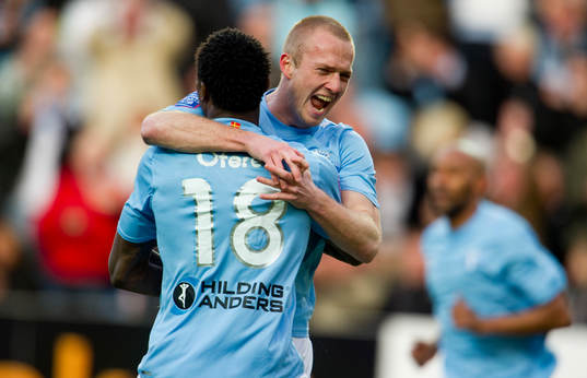 Daniel Larsson och Edward Ofere, Malmö, jubel