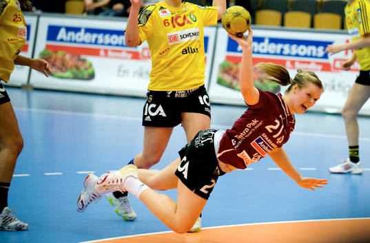 Caroline Friberg, Lugi
