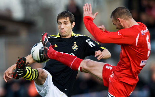 Sebastian Eguren, AIK och Tobias Carlsson, Kalmar