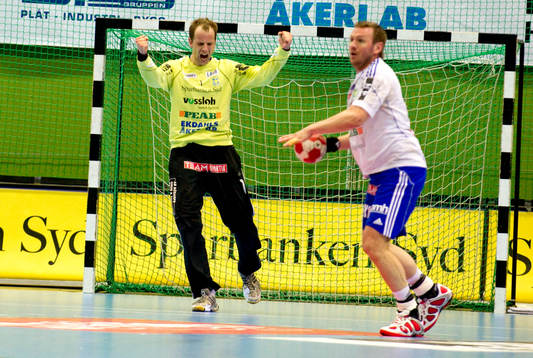 Linus Bolin, målvakt Ystad jubel