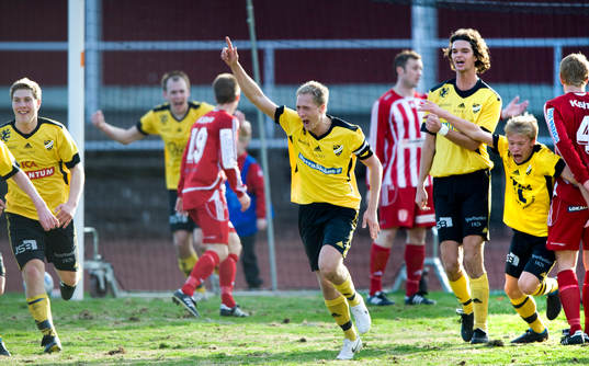 2-2, måljubel, jubel, Bobby Alm Nilsson, Hässleholm