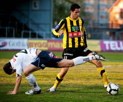 Vinicius, Häcken. Jonatan Berg, Gefle