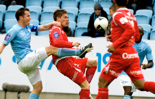 Daniel Andersson, Malmö och Paulus Roiha, Åtvidaberg