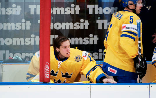 Jacob Markström, målvakt, Sverige, vaktar båsdörren