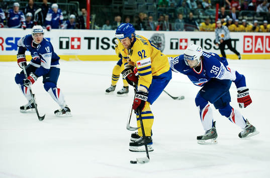 Michael Nylander, Sverige, utmanas av Thomas Roussel,