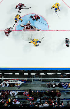 Fredrik Pettersson, Oliver Ekman Larsson och Linus Omark,