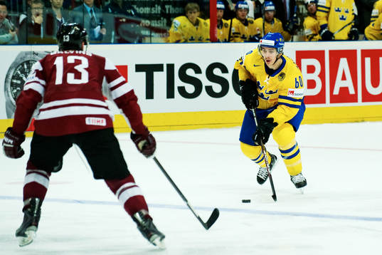 Mikael Backlund, Sverige