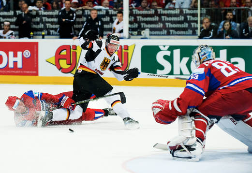 Dmitri Kalinin, Ryssland och Michael Wolf, Tyskland