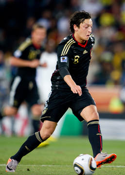 Mesut Özil