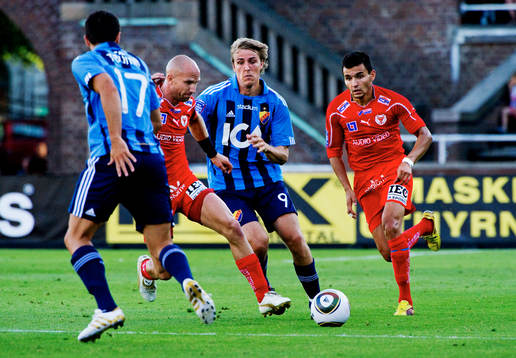 Johan Oremo, Djurgården, jagar boll