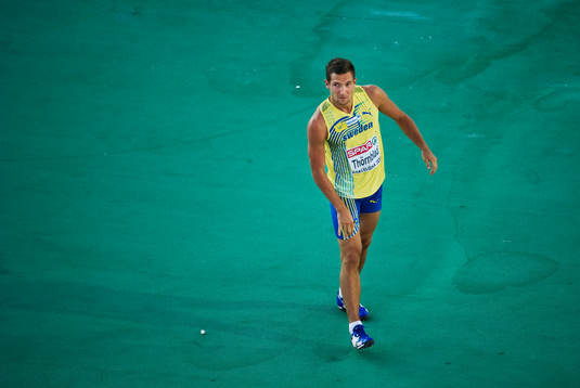 Linus Thörnblad, Sverige