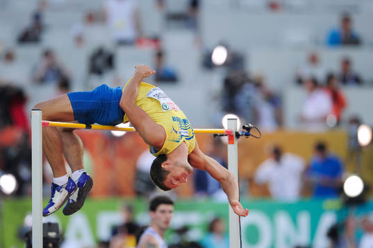 Linus Thörnblad, Sverige