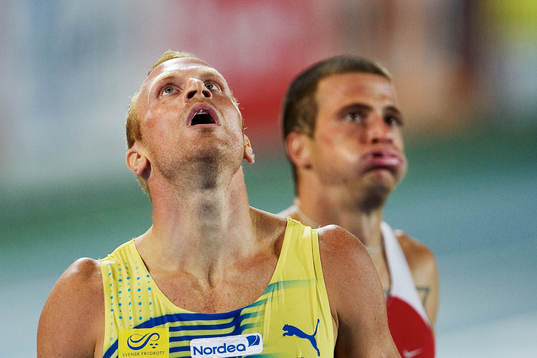 Daniel Almgren, Sverige