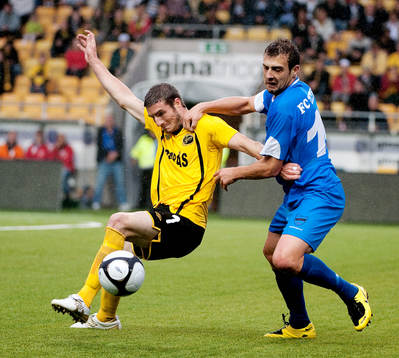 James Keene, Elfsborg. Daniel Jovanovski, Teteks