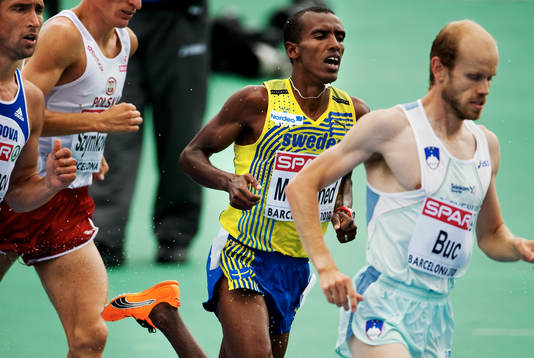 Mustafa Mohamed, Sverige
