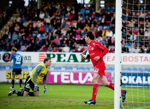 Daniel Mendes, Kalmar, Robin Malmkvist, målvakt Halmstad