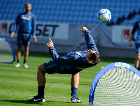 Zlatan Ibrahimovic gör konster