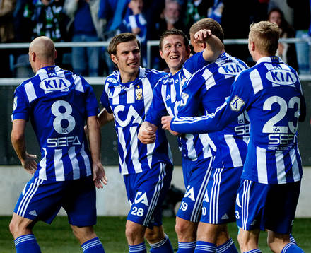 Hannes Stiller gör 1-0 till Göteborg. Jubel