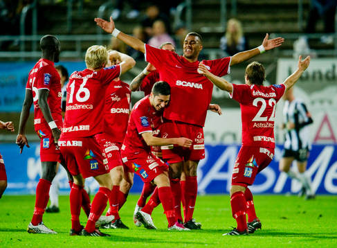 Kyle Konwea, Assyriska, jubel