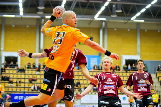Johan Petersson, Kristianstad försöker ta sig förbi