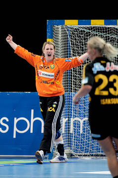 Cecilia Grubbström, målvakt Sävehof. Jubel