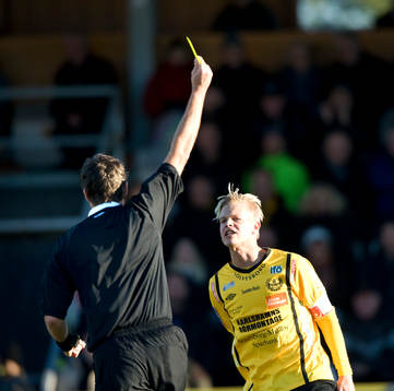 Varning, David Löfquist, Mjällby
