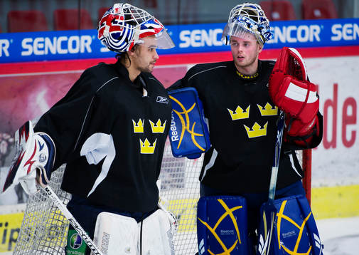 Målvakterna Stefan Liv och Daniel Larsson