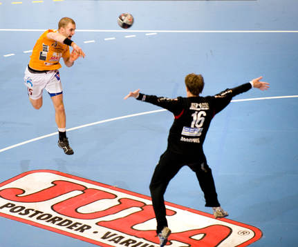Johan Jepson, Kristianstad, överlistar Mikael Aggefors,