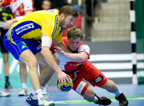 Jonas Larholm, Sverige