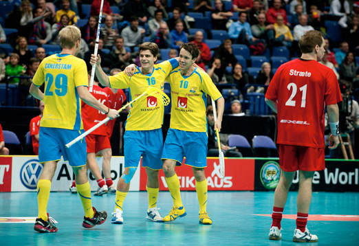 Jubel i Sverige. Jim Canerstam, Karl-Johan Nilsson och